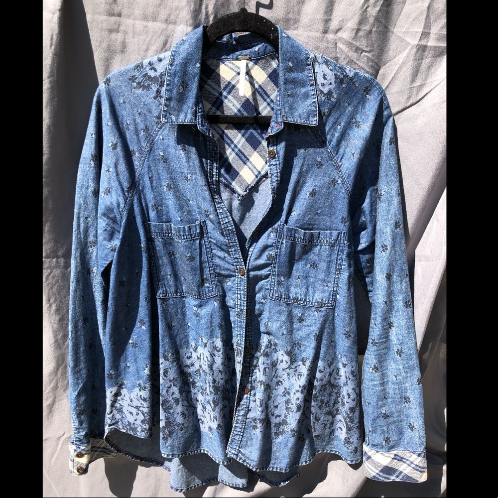 Free People (S) Flowy Denim Flower Print Plaid Top